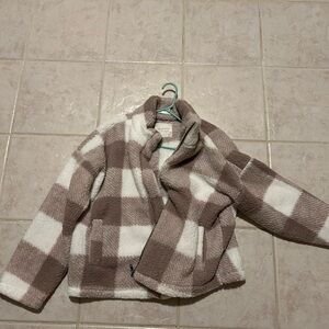 Altar'd State Soft Textured Jacket in Cream and Brown